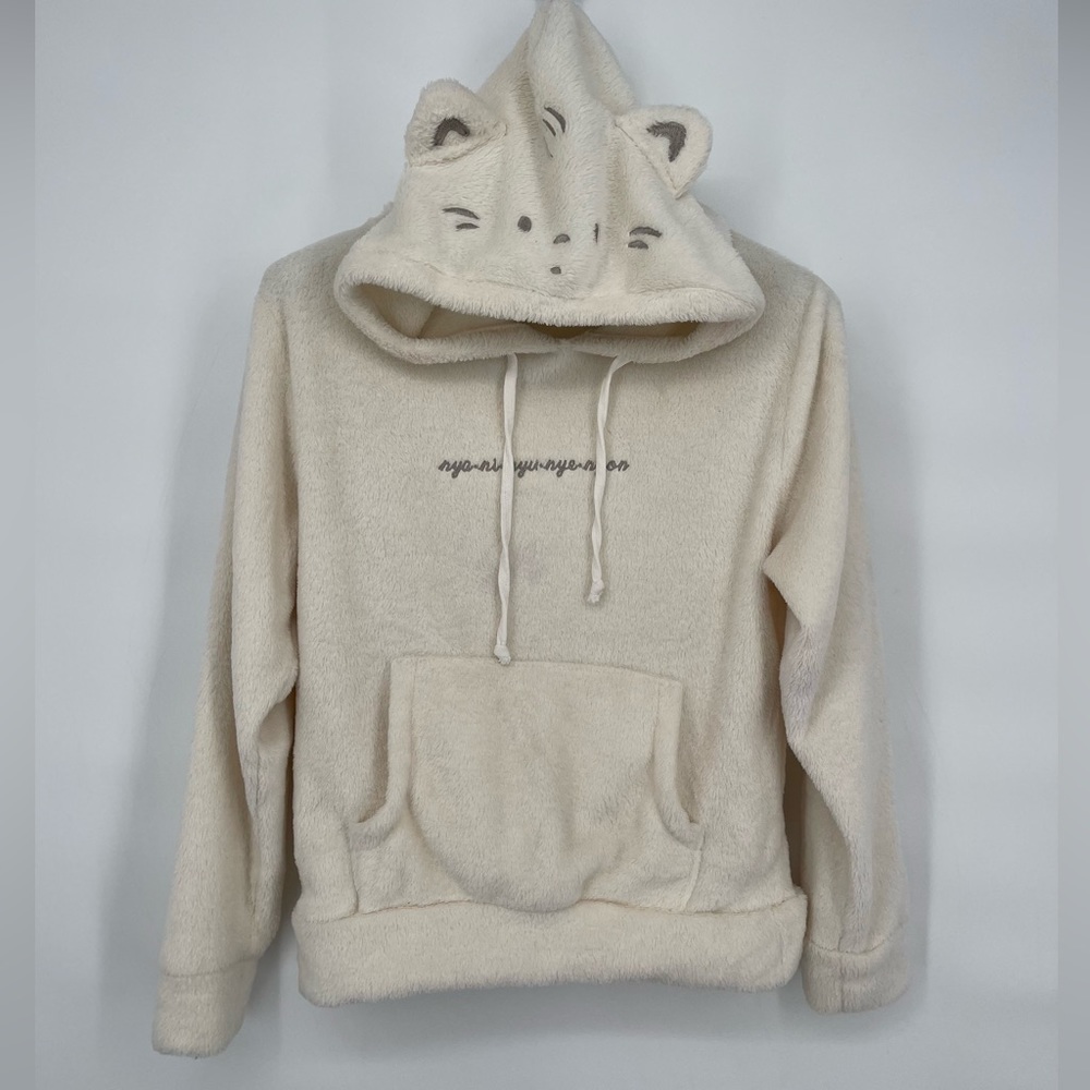 Sanrio Long Sleeve Hoodie Size M with Cat. EUC‎ From Japan